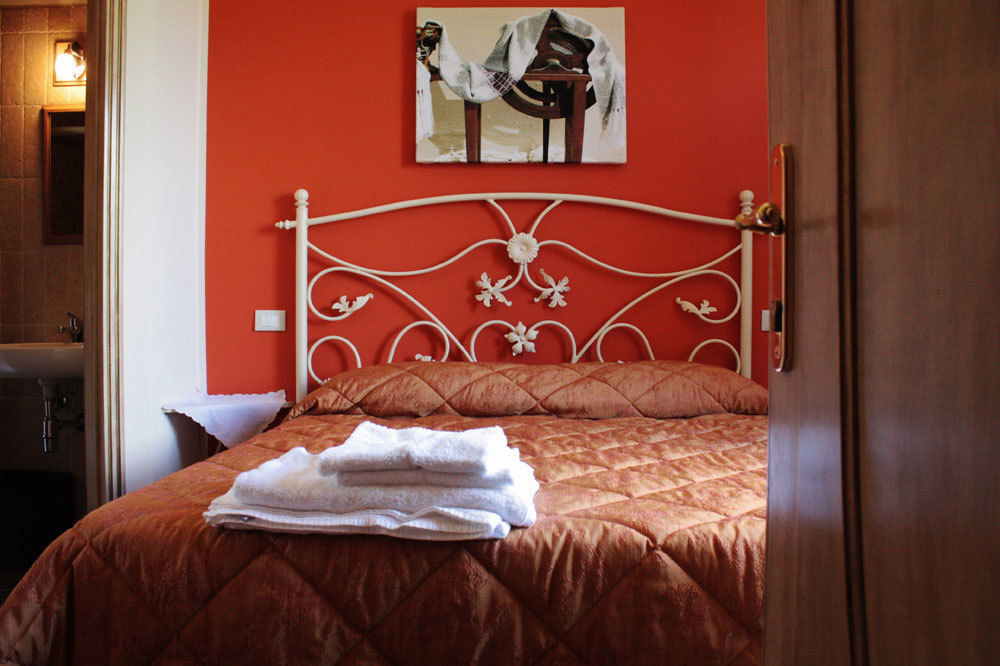 B&B Il Giardino Dei Poeti And Apartaments Lucca Buitenkant foto